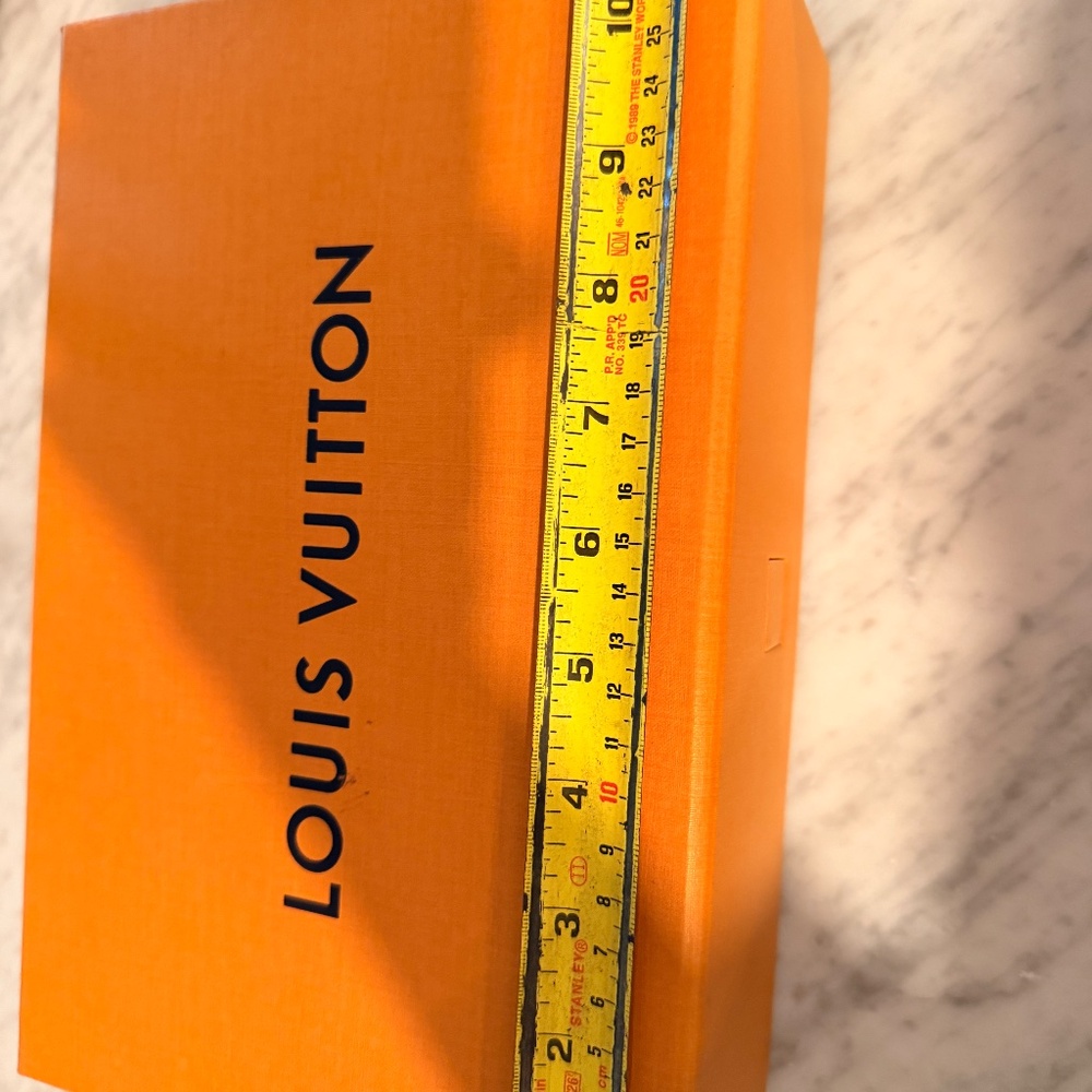 Louis Vuitton Box - Picture 10 of 12